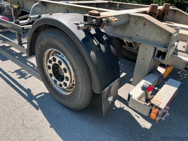 Swap chassis trailer SCHMITZ CARGOBULL BDF AFW 18 vollverzinkt-Mitnahmestapler TÜV NEU