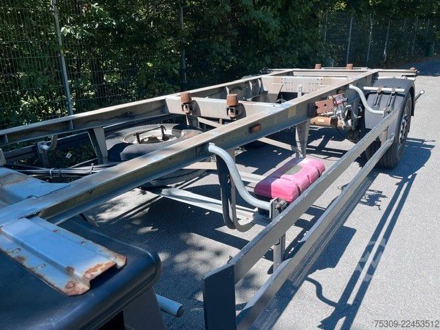 Swap chassis trailer SCHMITZ CARGOBULL BDF AFW 18 vollverzinkt-Mitnahmestapler TÜV NEU