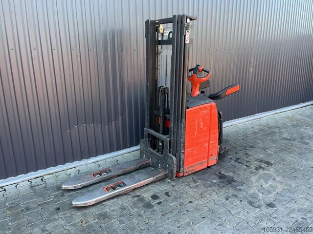 Stand-on stacker Linde L14AP