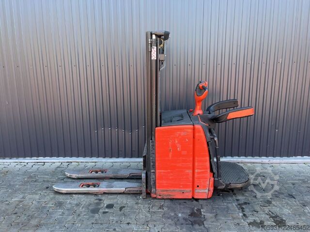 Stand-on stacker Linde L14AP