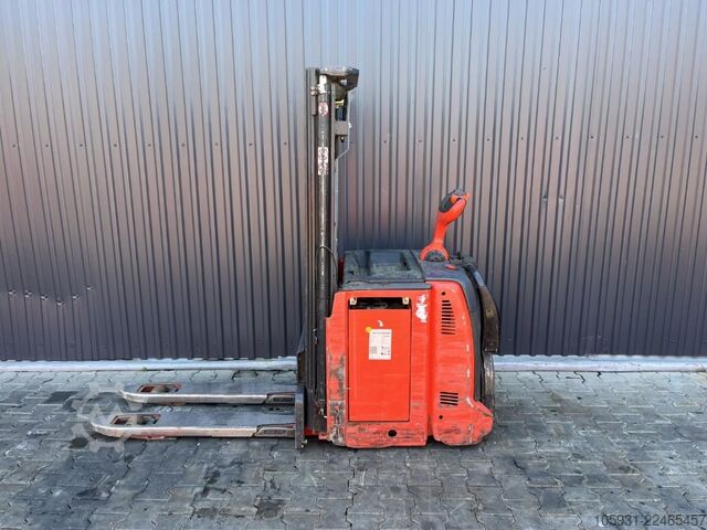 Stand-on stacker Linde D12AP