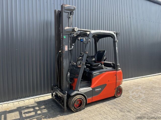 Electric 4-wheel forklift Linde E20PHL-02
