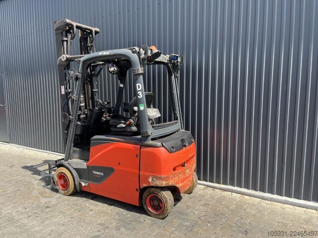 Electric 4-wheel forklift Linde E20PHL-02