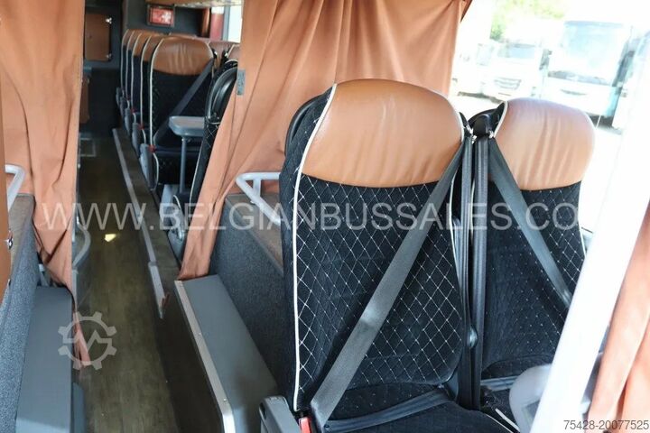 Coach Van Hool TDX 27 Astromega