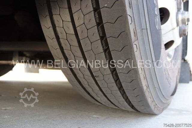 Coach Van Hool TDX 27 Astromega / S 431 DT / 14.1m /
