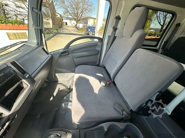 Livestock transporter Isuzu N62.150 2 Pferde, 7 eingetragene Sitzplätze