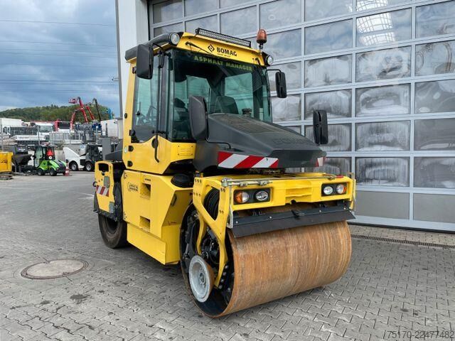 Combination roller Bomag BW 154 ACP-4i AM / nur 1.459h / Asphalt Manager