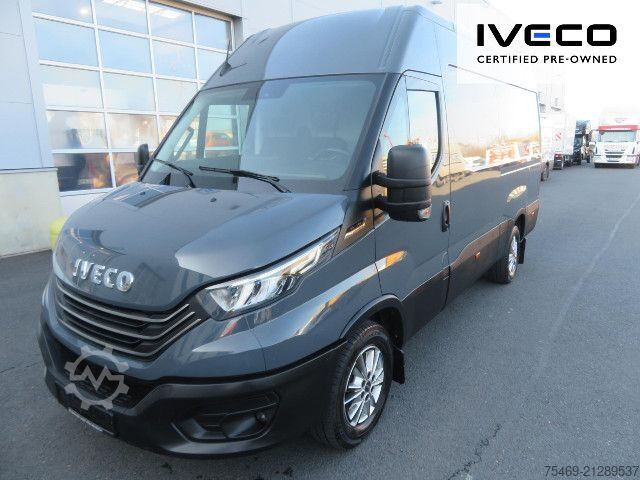 Kastenwagen hoch IVECO 35S18A8V 3.0
