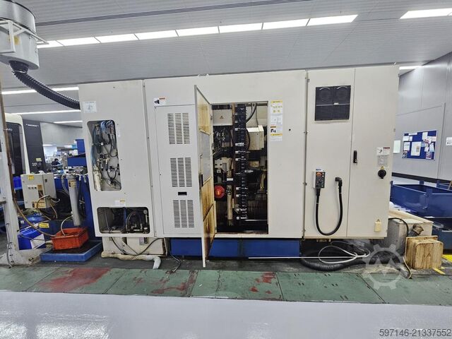 CNC-Dreh- und Fräszentrum DOOSAN MX2000ST