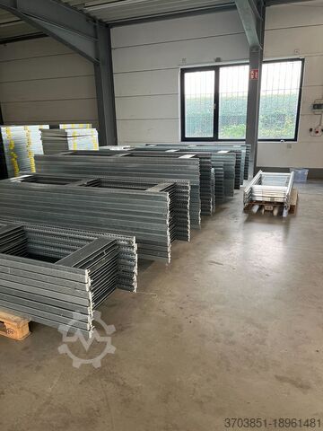 Plug-in shelving Meta Regal