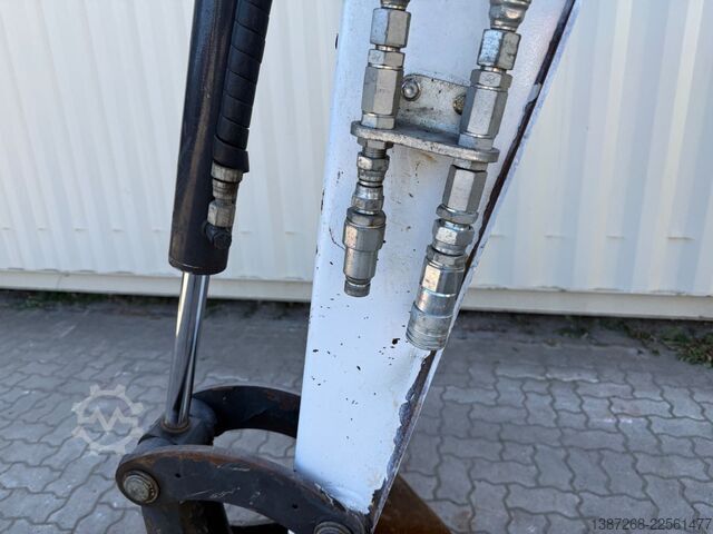 Minibagger BOBCAT E26 / 2021 BJ / 2 x Löffel / 1.665 H