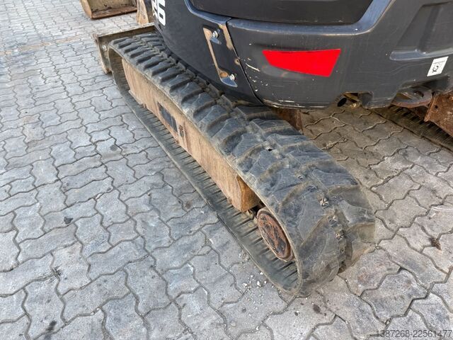 Minibagger BOBCAT E26 / 2021 BJ / 2 x Löffel / 1.665 H