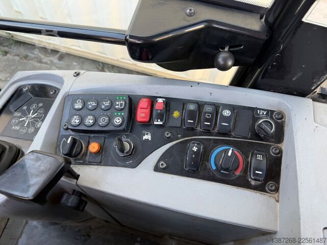Radlader CATERPILLAR 908M / 2015 BJ / 7.656 H / Schaufel + Gabel