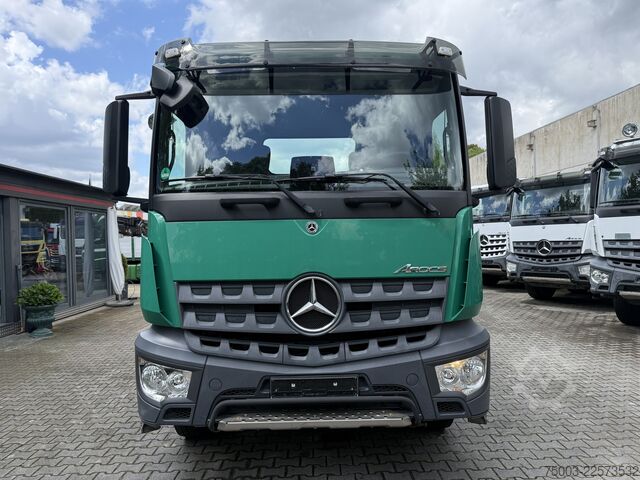 Dreiseitenkipper LKW Mercedes-Benz Arocs 1840 K 4X2