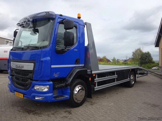 Autotransporter DAF LF 210 oprijlaadbak,airco