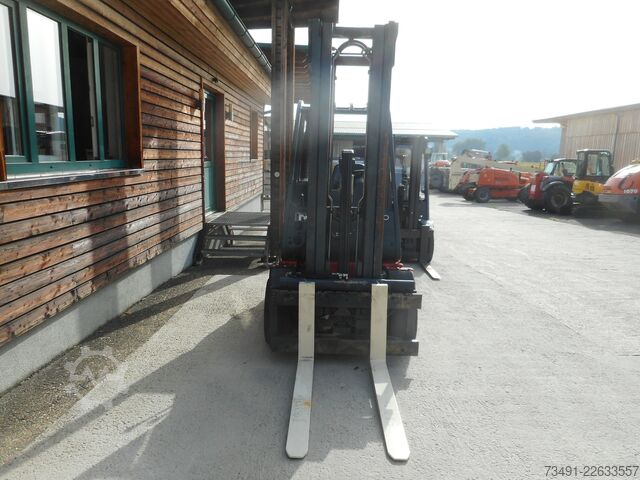 Gabelstapler Linde H30D-03 Perkins Triplex SS 4.Kreis