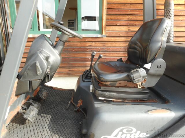Gabelstapler Linde H30D-03 Perkins Triplex SS 4.Kreis