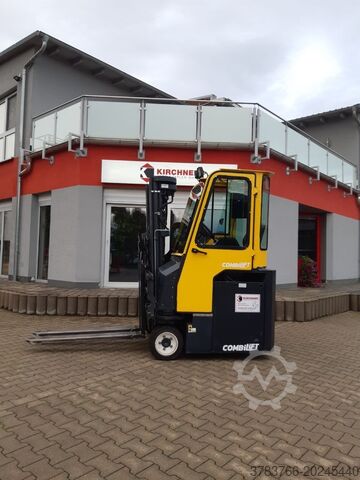 Four-way side loader Combilift CBE3000
