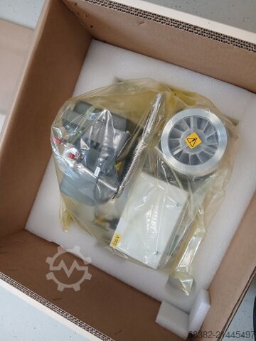 Hydraulische Tafelschere EDWARDS T-Station 300 Dry mXDS3s 230V TS300M2003