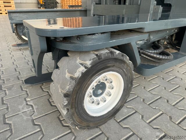 4-way forklift Combilift C4000 / Diesel / Good condition