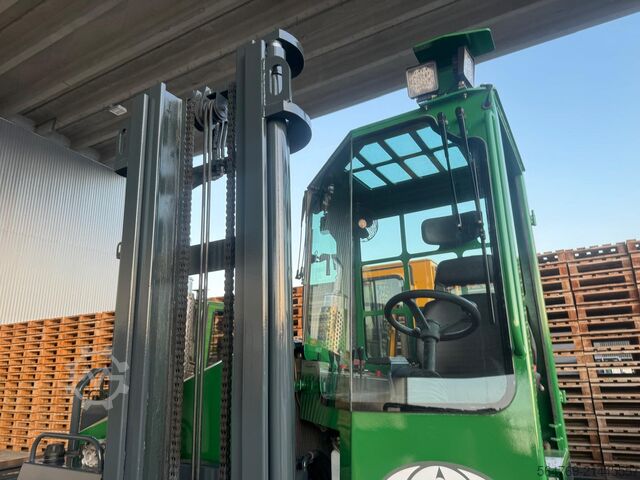 4-way forklift Combilift C4000 / Diesel / Good condition