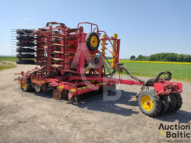 Combination seeder Väderstad RapidA600S