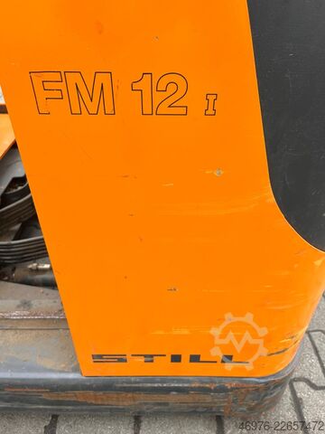 Reach truck STILL FM-12 I defekter Schubmaststapler
