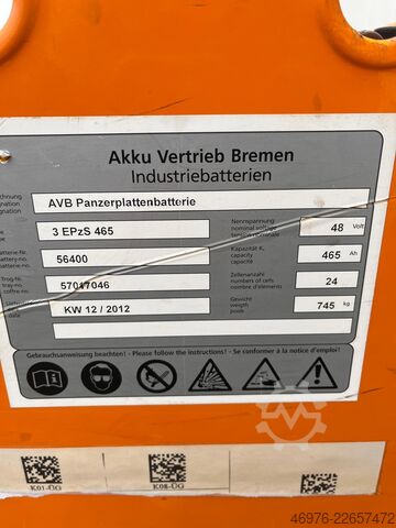 Reach truck STILL FM-12 I defekter Schubmaststapler
