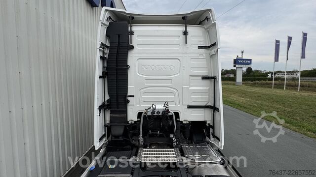 Standard-SZM Volvo FH Aero