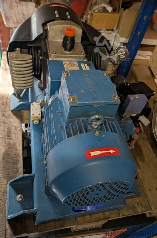 Piston compressor ERVOR G06 ELD