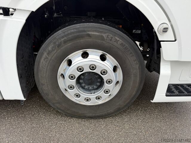 Standard tractor unit MAN TGX 18.510