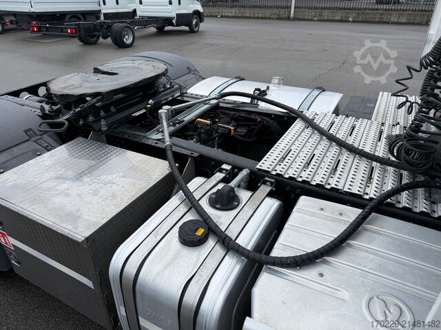 Standard tractor unit MAN TGX 18.510