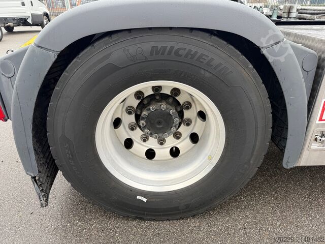 Standard tractor unit MAN TGX 18.510