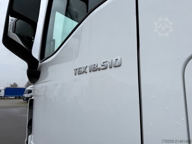 Standard tractor unit MAN TGX 18.510