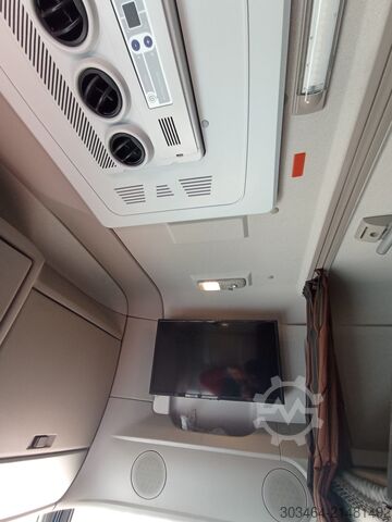 Standard tractor unit DAF XF 530 SSC euro 6d  UNICO PROPRIETARIO