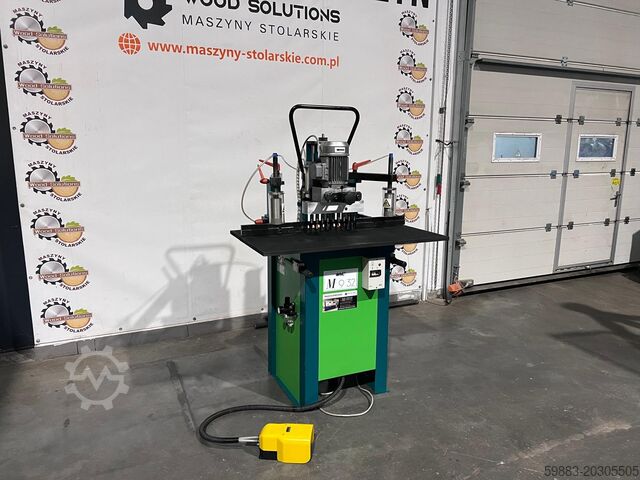 Line boring machine for holes DETEL M9