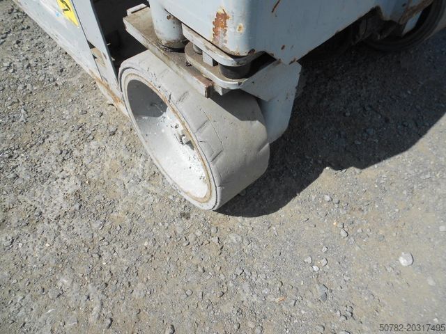 Arbeitsbühne GENIE GS 1932, Scherenarbeitsbühne Genie 8 m