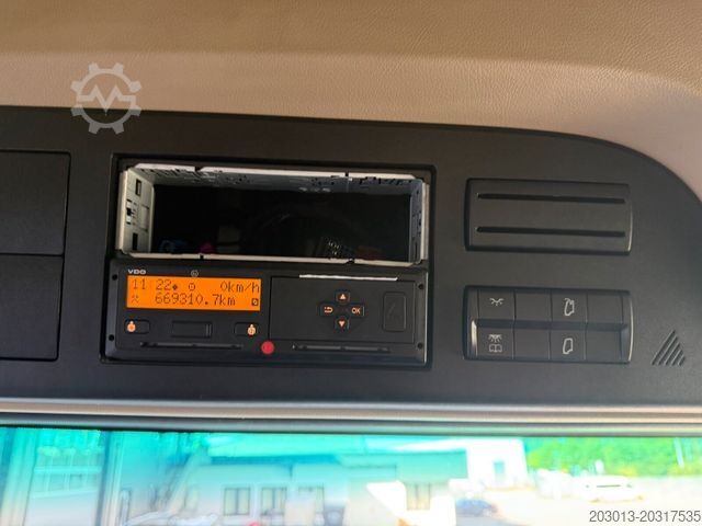 Standard tractor unit MERCEDES-BENZ Actros 1845 SZM 4x2 Retarder Kipph.