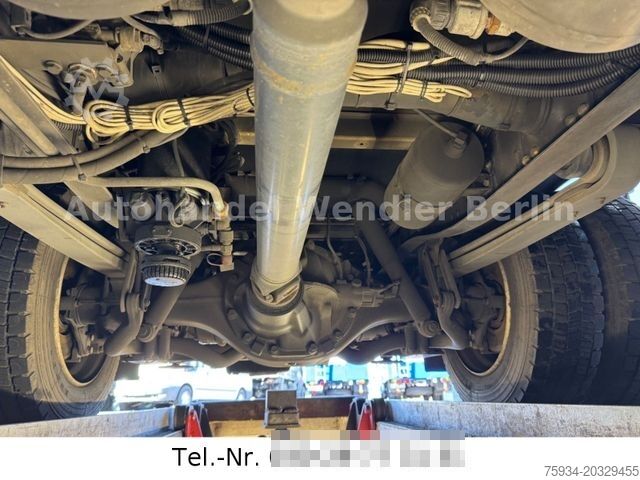 High top van MERCEDES-BENZ Vario 818D Diffsperre/Klima/Standh/Luftfed Euro4