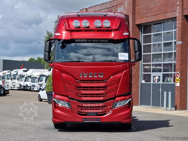 Standard-SZM Iveco S-WAY 570 6x2 - Retarder - Full air - 3.20 WB -...