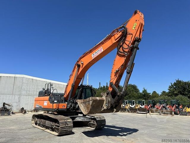 Raupenbagger Doosan DX340LC-5