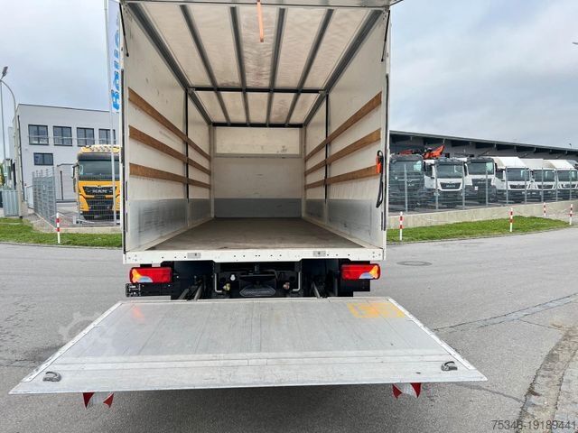 Flatbed truck MAN TGM 15.290 /BL/Pritsche 7,25m/LBW/AHK/Nur 26 tkm