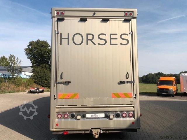 Viehtransporter LKW MERCEDES-BENZ Actros 2635   6 Pferde  Roelofsen,