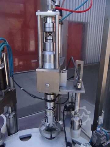 Screwcap capper with no cap detection IMA F-95