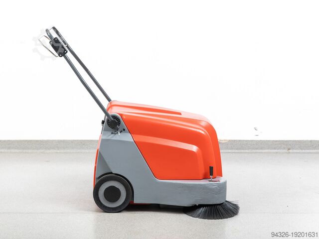 Sweeper Hako Hamster B500 NEW BATTERIES Hako Hamster B 500 - NEW BATTERIES