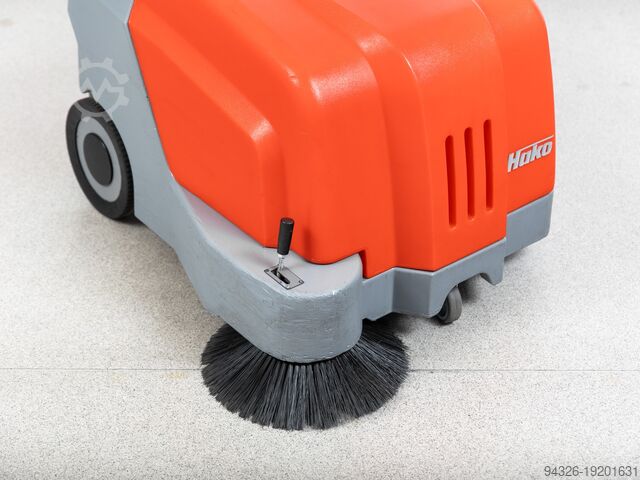 Sweeper Hako Hamster B500 NEW BATTERIES Hako Hamster B 500 - NEW BATTERIES