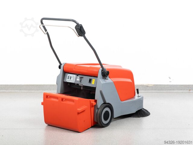 Sweeper Hako Hamster B500 NEW BATTERIES Hako Hamster B 500 - NEW BATTERIES