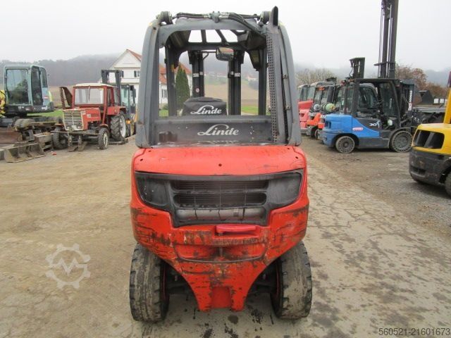 Dieselstapler Linde H25D-02 Triplex-Freihub 4,7m + Seitenschieber