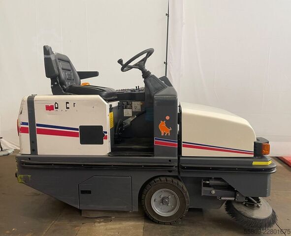 Kehrsaugmaschine Dulevo 100 EH // Batterie 2023