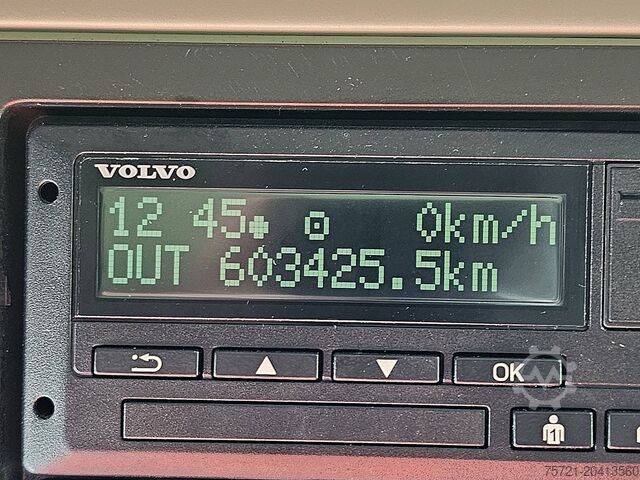 Standard-SZM VOLVO FH 500 6X2 STEERED PTO+HYDR